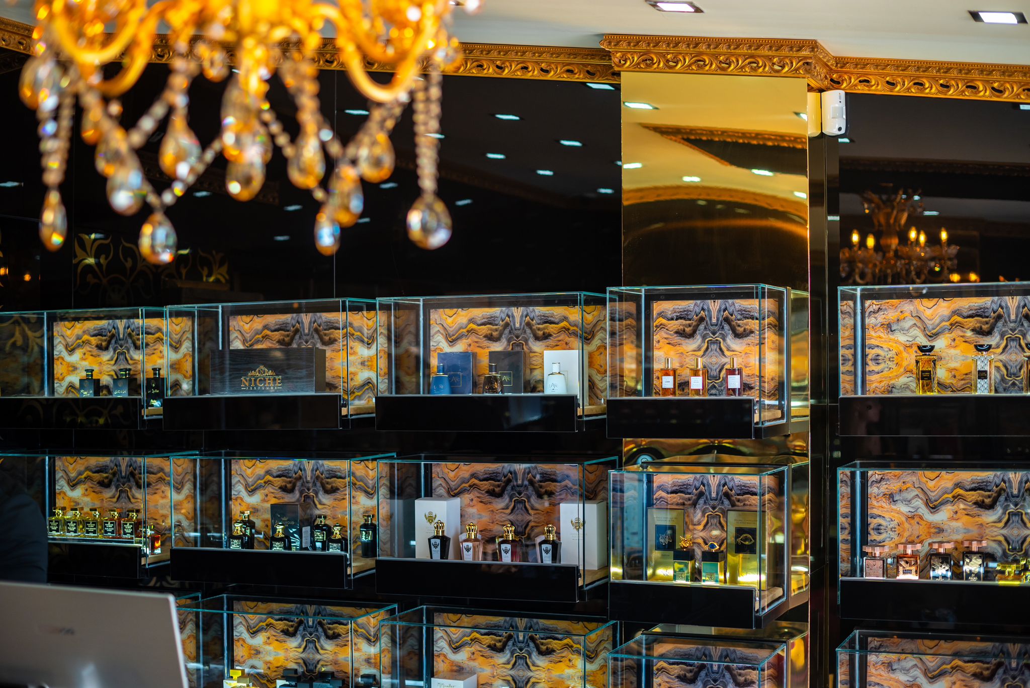 Niche Perfumes, S.L.